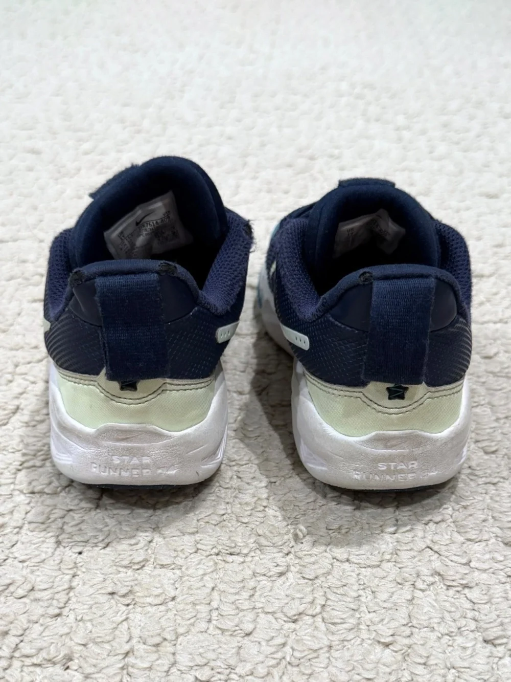 Kids Nike Star Runner 04 Slip On Sneakers Size 1Y